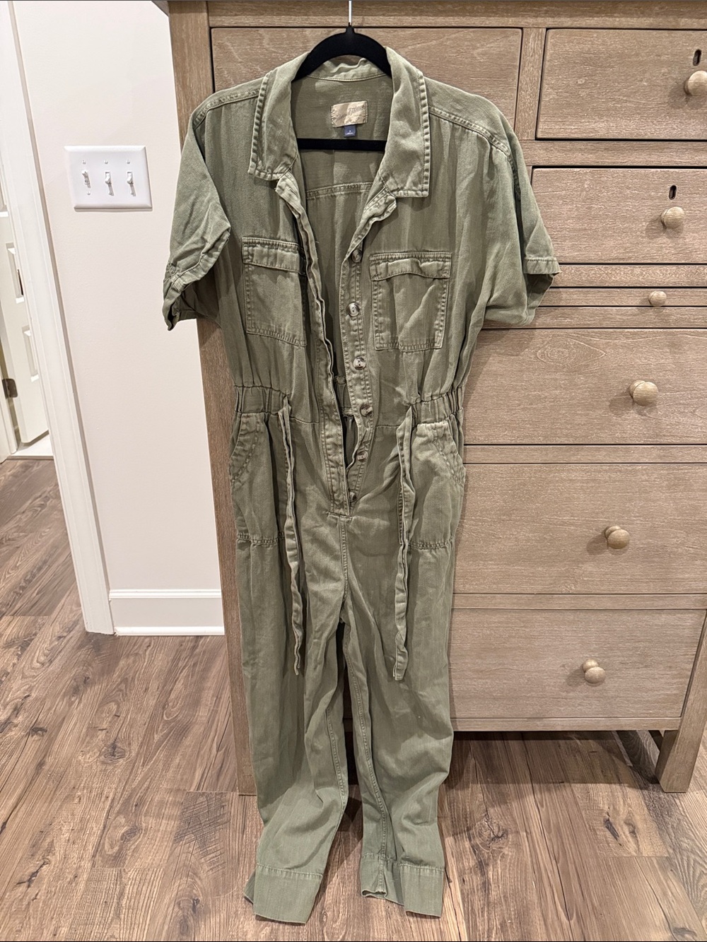 Universal Thread Olive Green Short-Sleeve Utility Jumpsuit